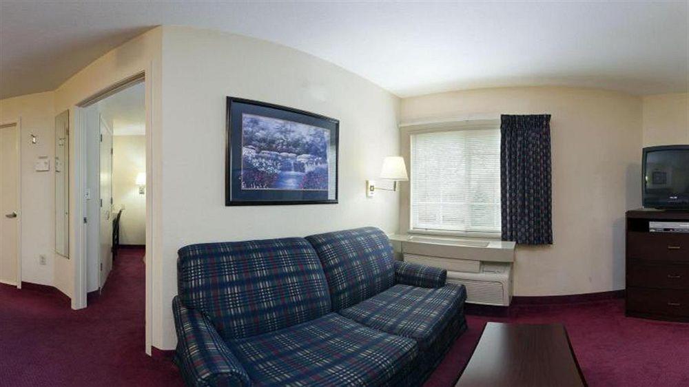 Sonesta Simply Suites Cleveland North Olmsted Airport Luaran gambar