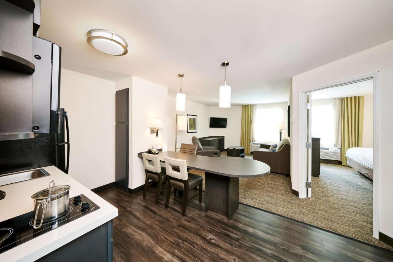 Sonesta Simply Suites Cleveland North Olmsted Airport Luaran gambar