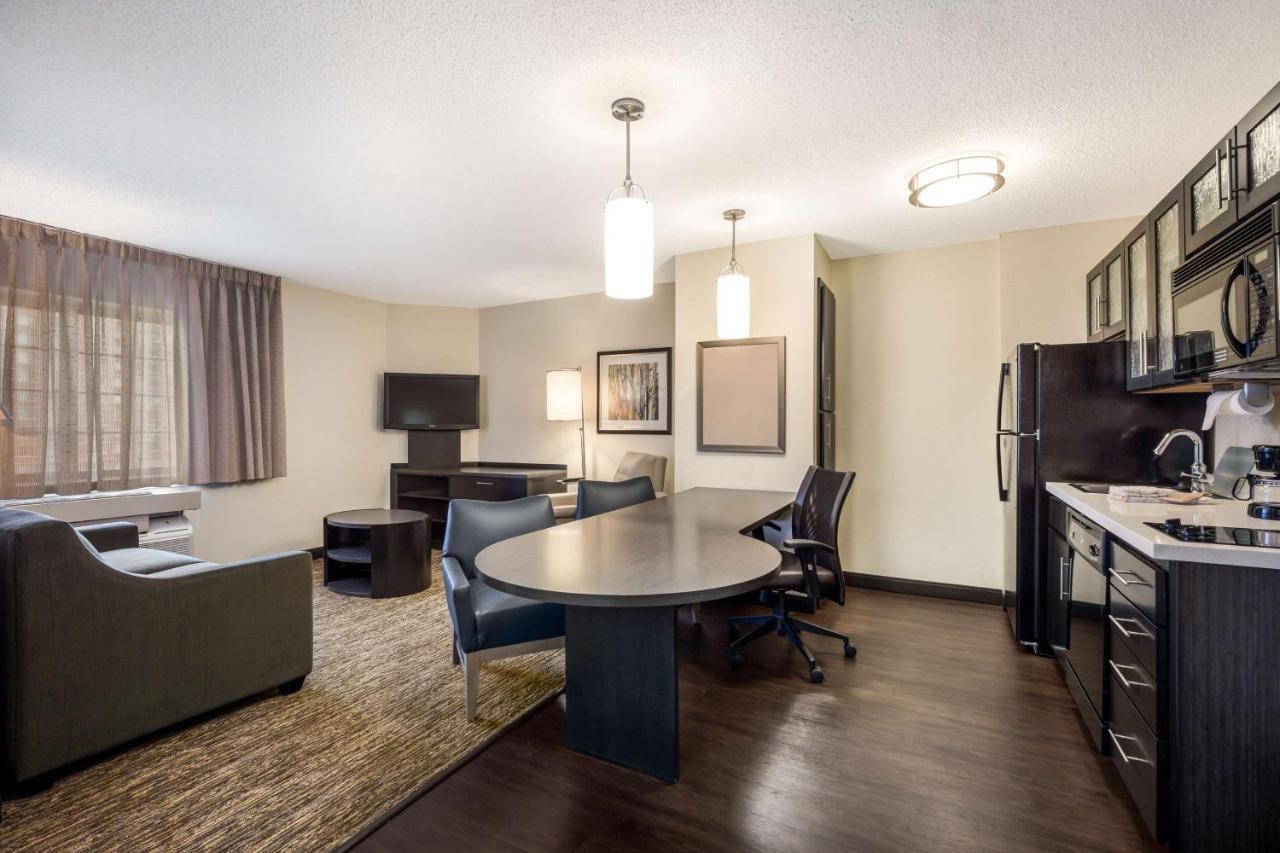 Sonesta Simply Suites Cleveland North Olmsted Airport Luaran gambar