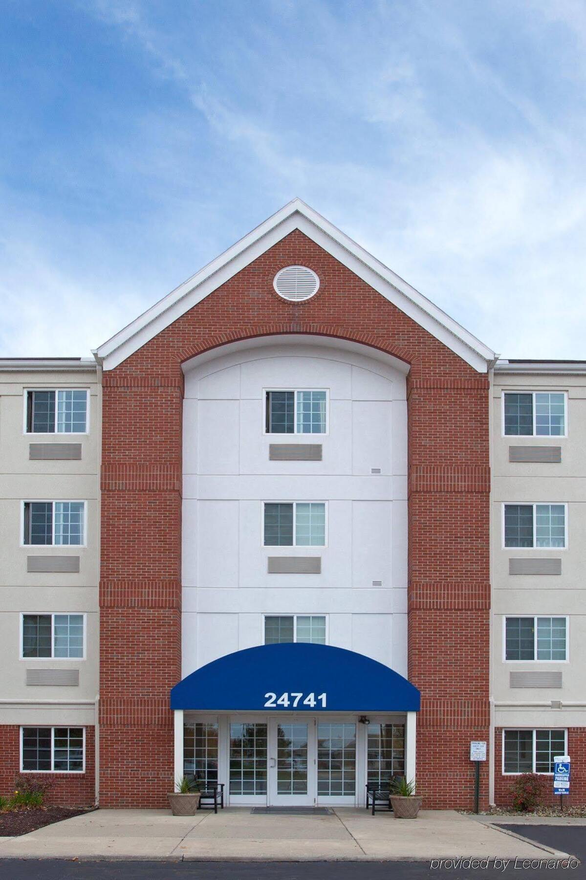 Sonesta Simply Suites Cleveland North Olmsted Airport Luaran gambar